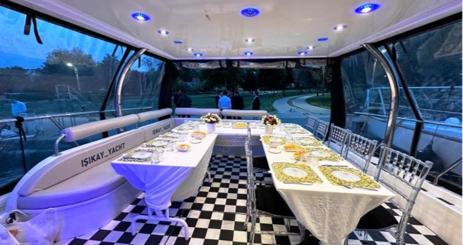 Yacht Gallery