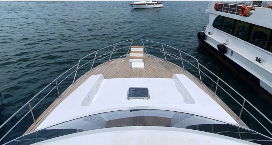 Yacht Gallery