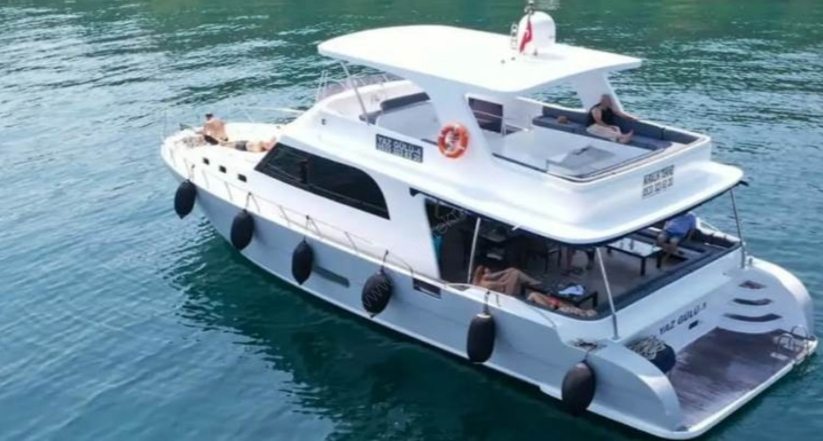 Yacht Gallery