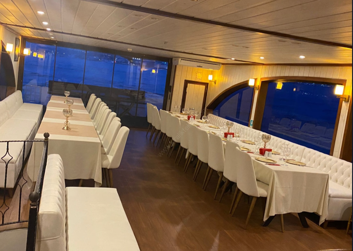 Yacht Gallery