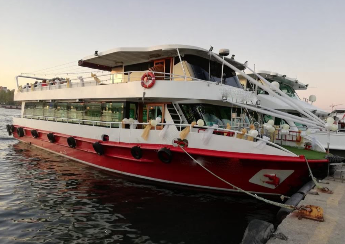 Yacht Gallery