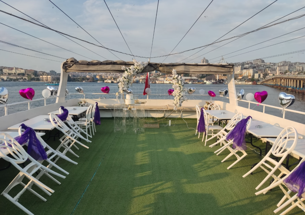 Yacht Gallery