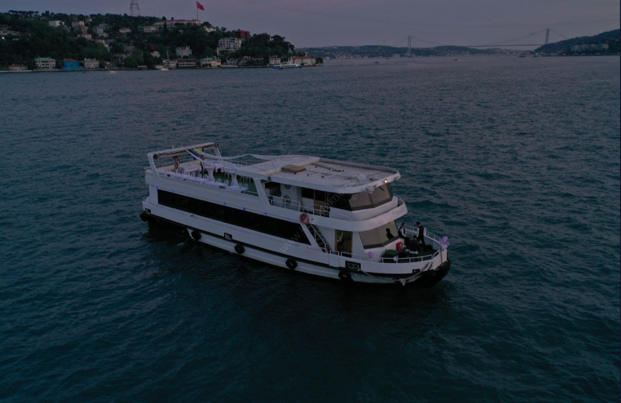 Yacht Gallery