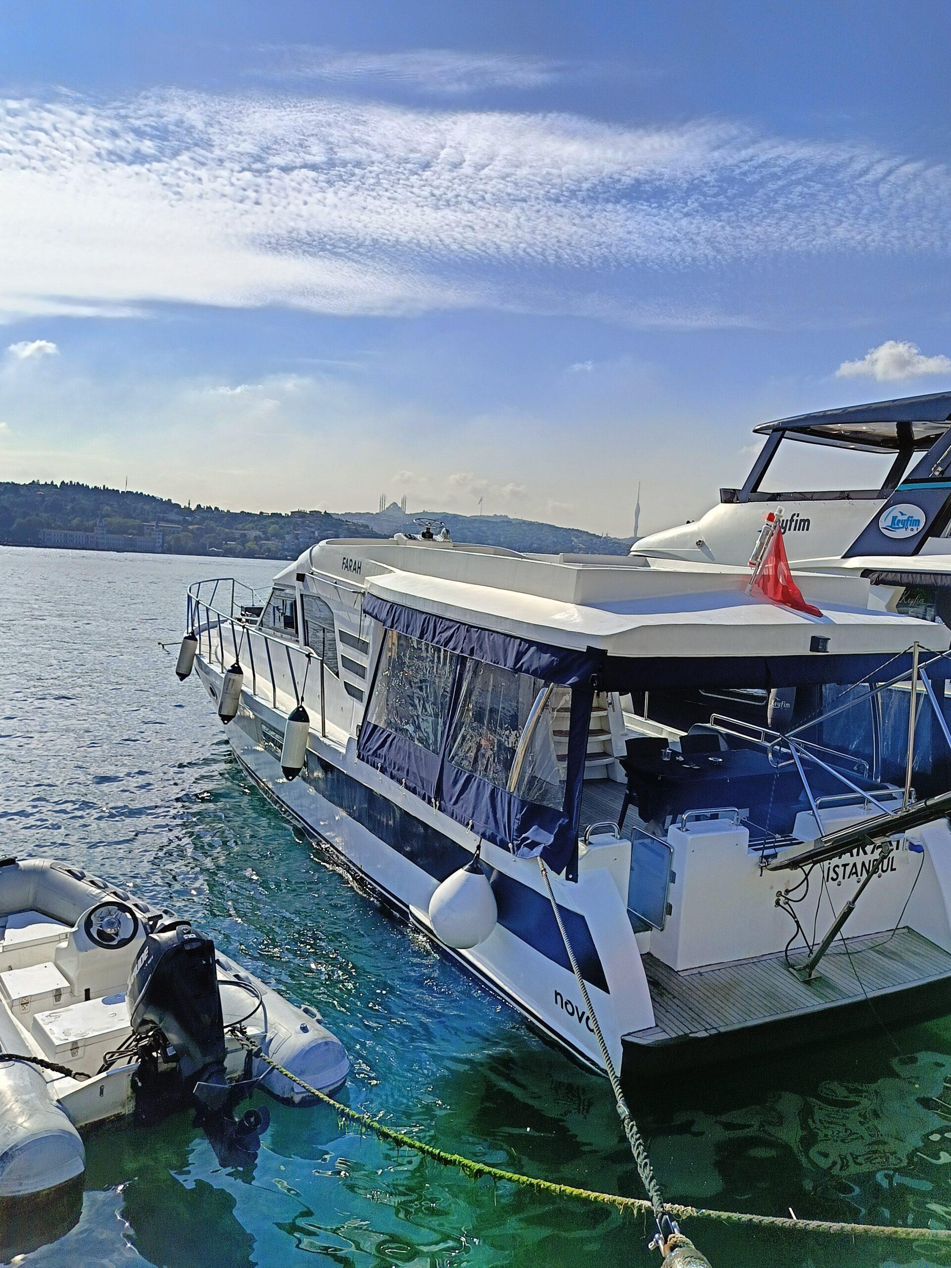 Yacht Gallery