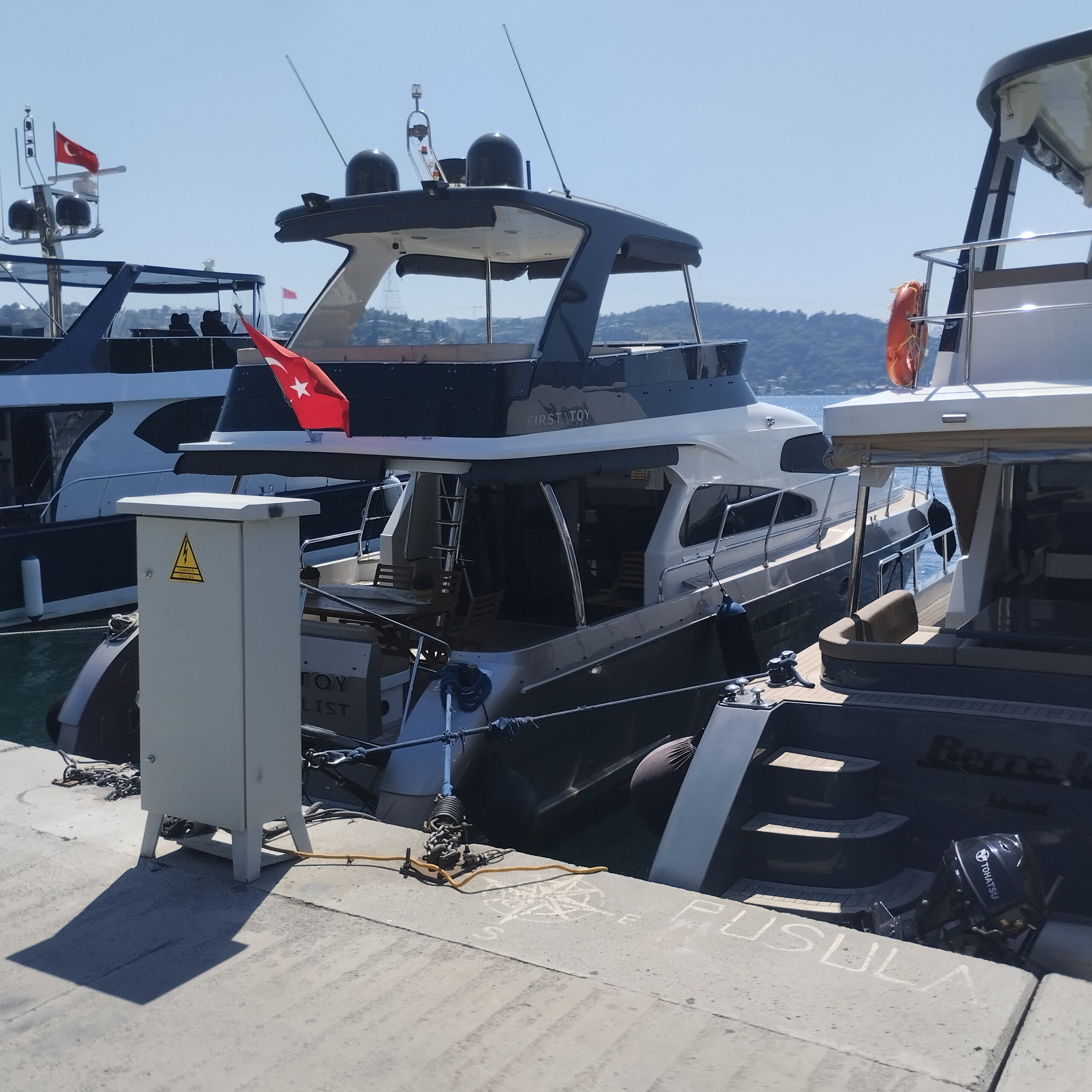 Yacht Gallery