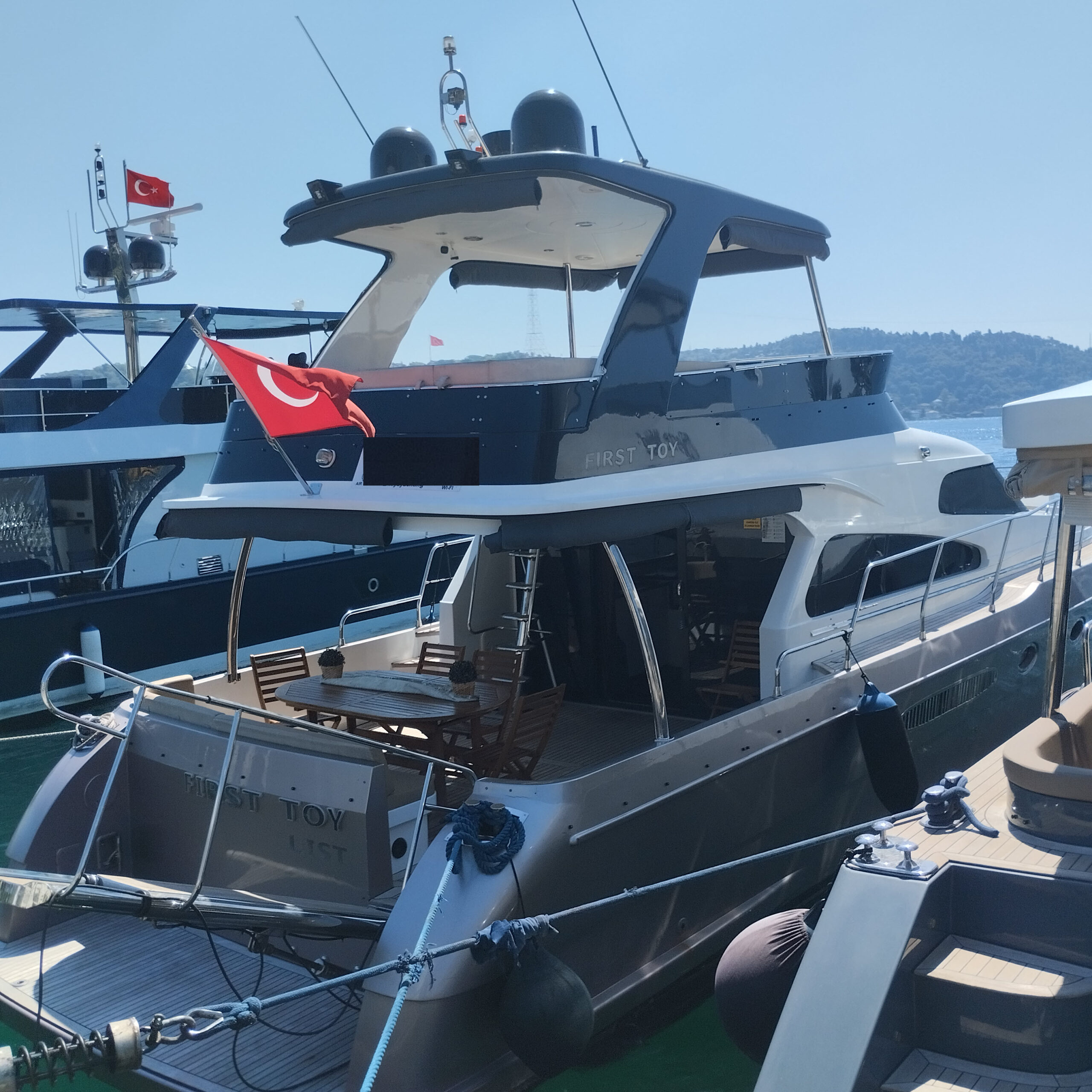 Yacht Gallery