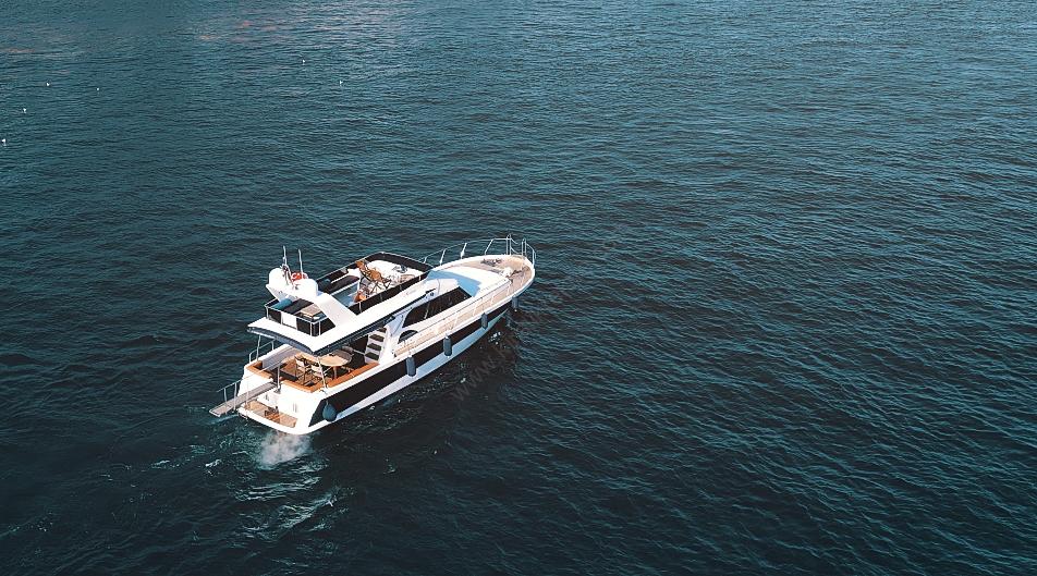 Yacht Gallery