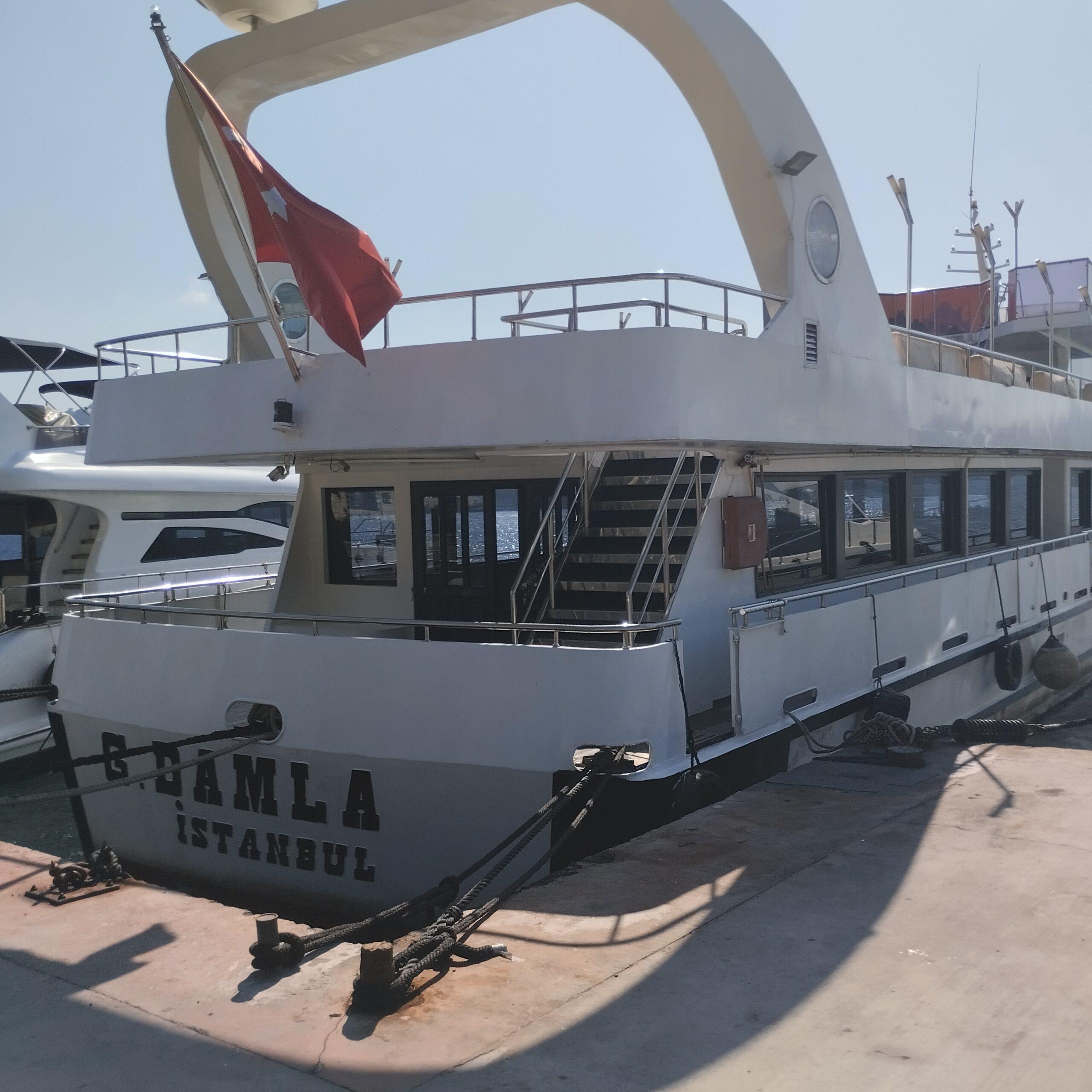 Yacht Gallery