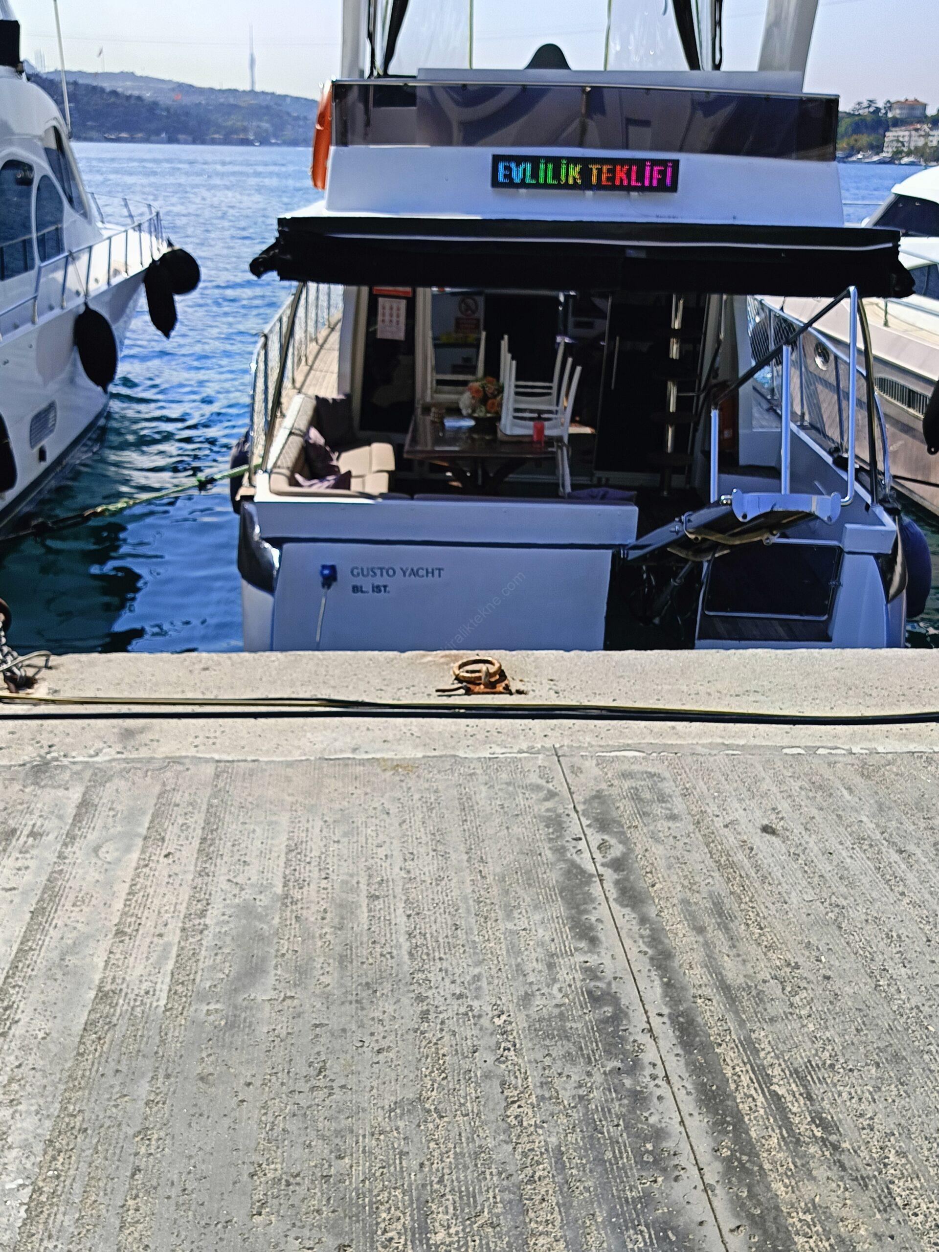Yacht Gallery