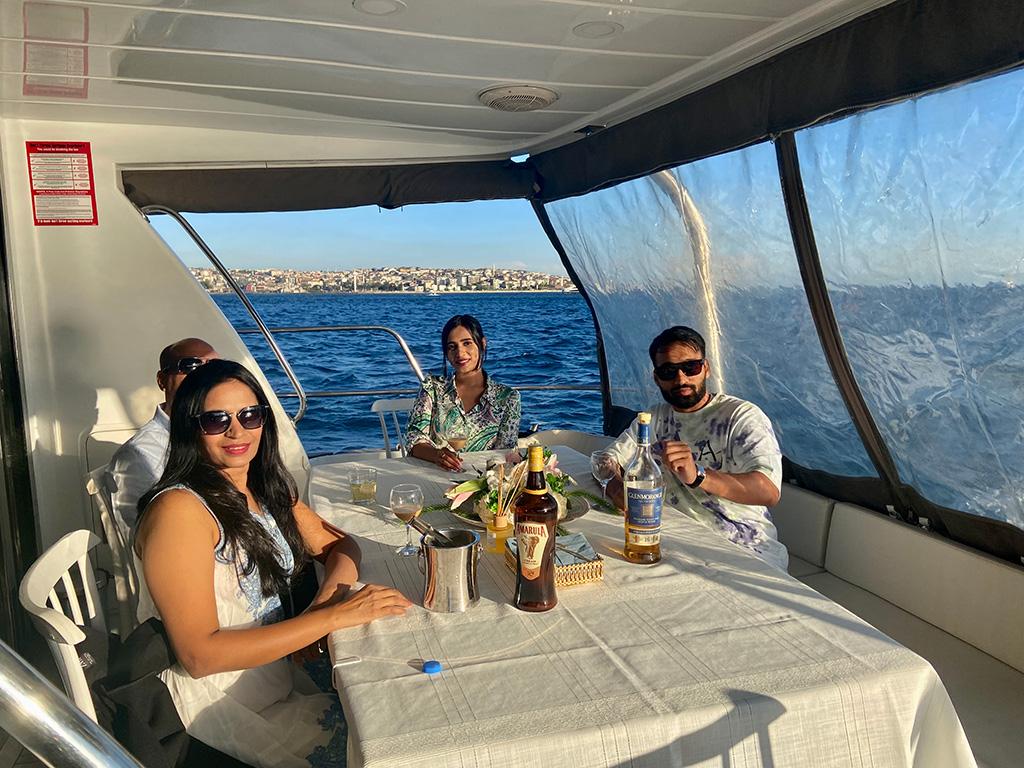 Yacht Gallery