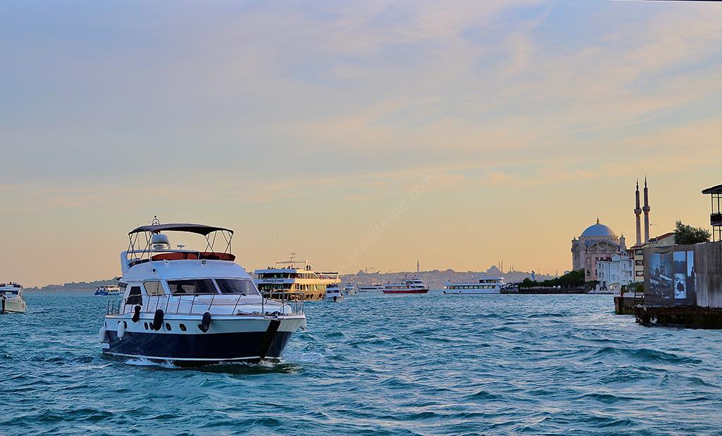 Yacht Gallery