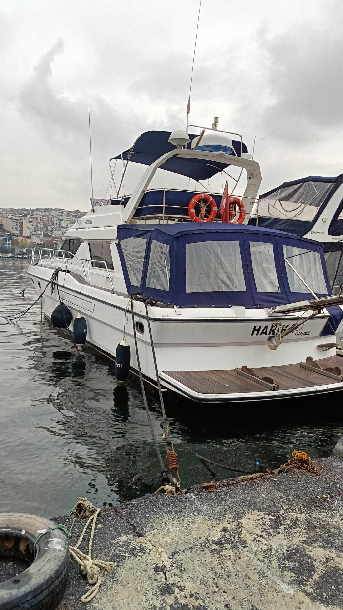 Yacht Gallery