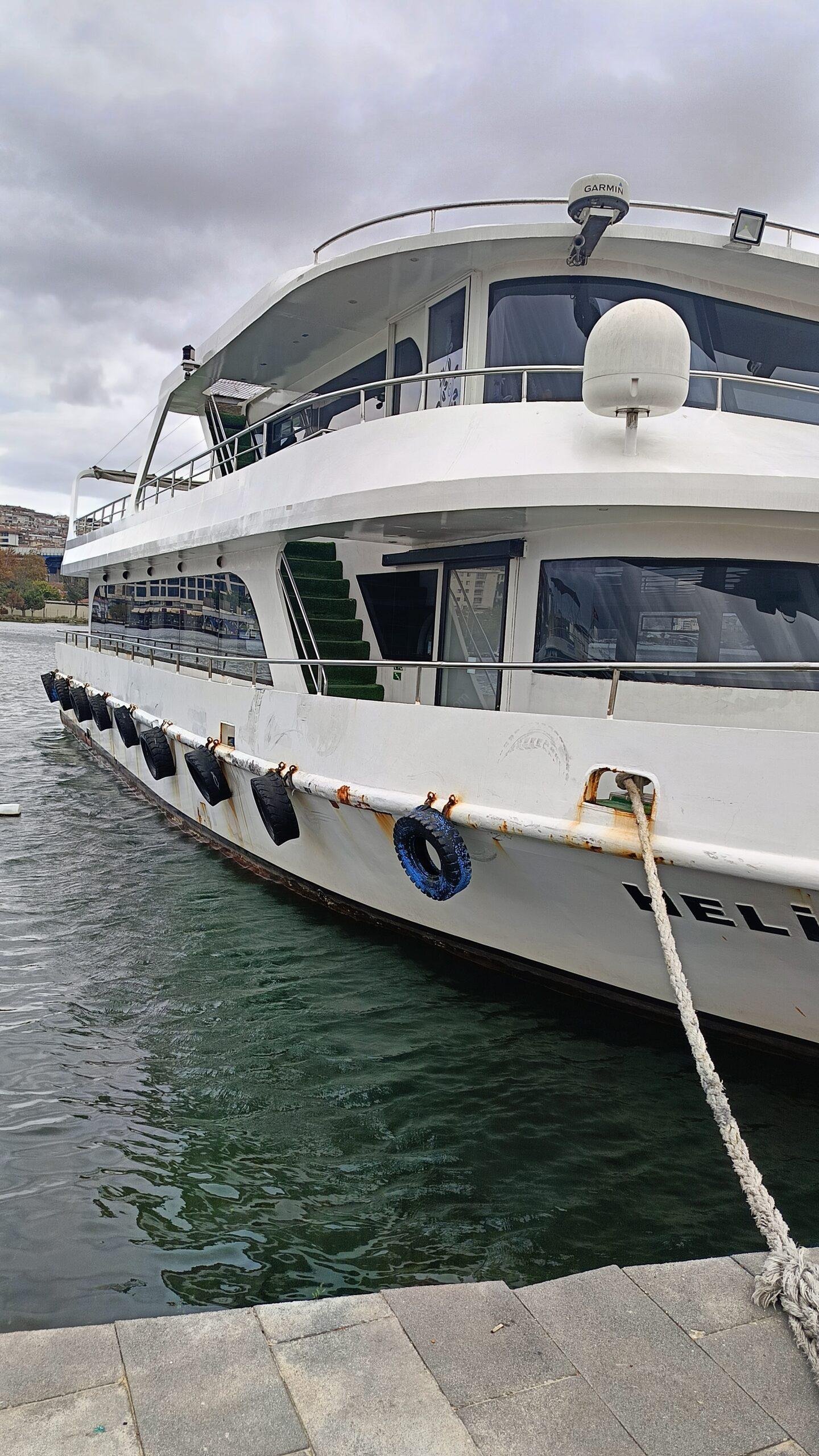 Yacht Gallery