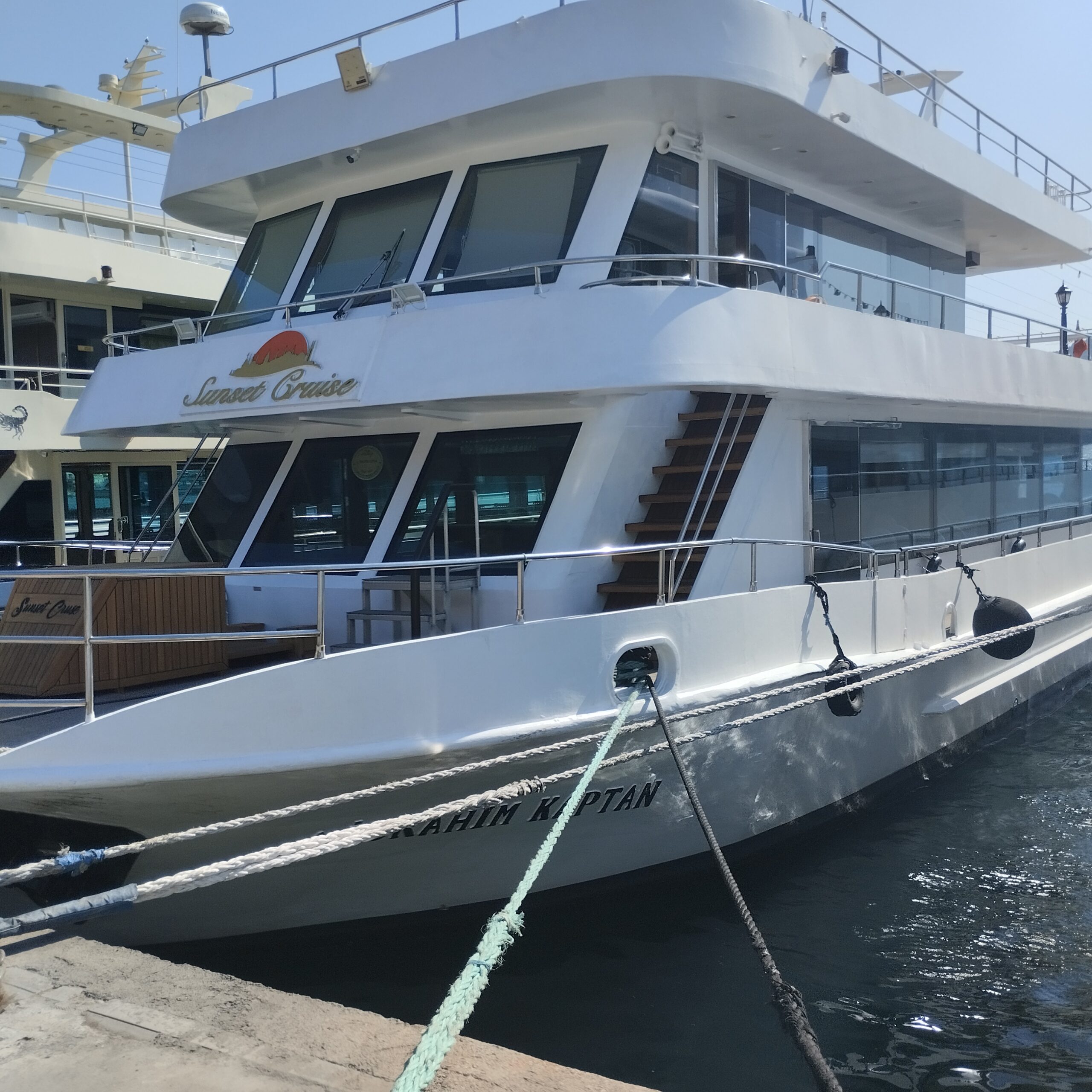 Yacht Gallery