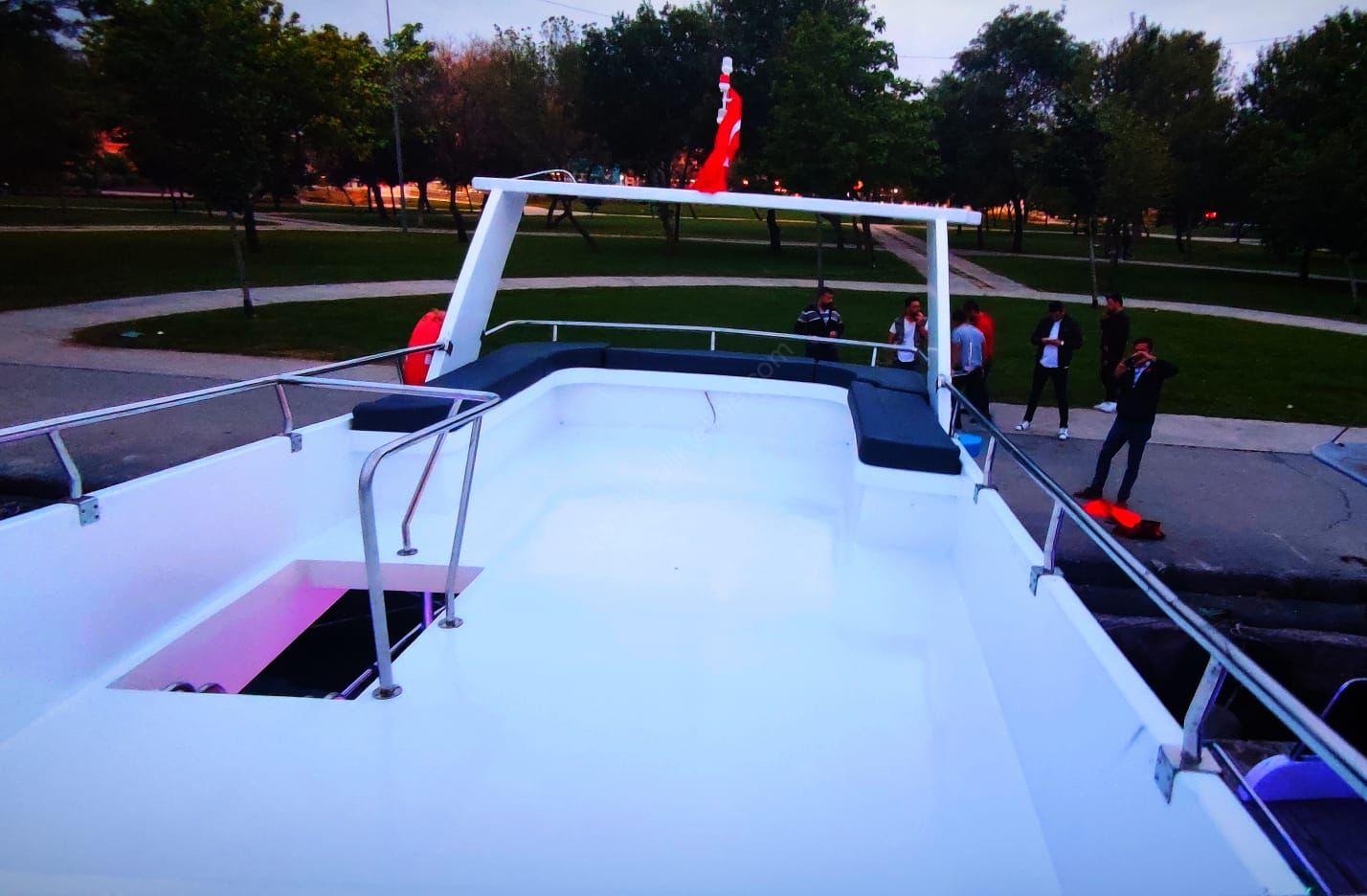 Yacht Gallery