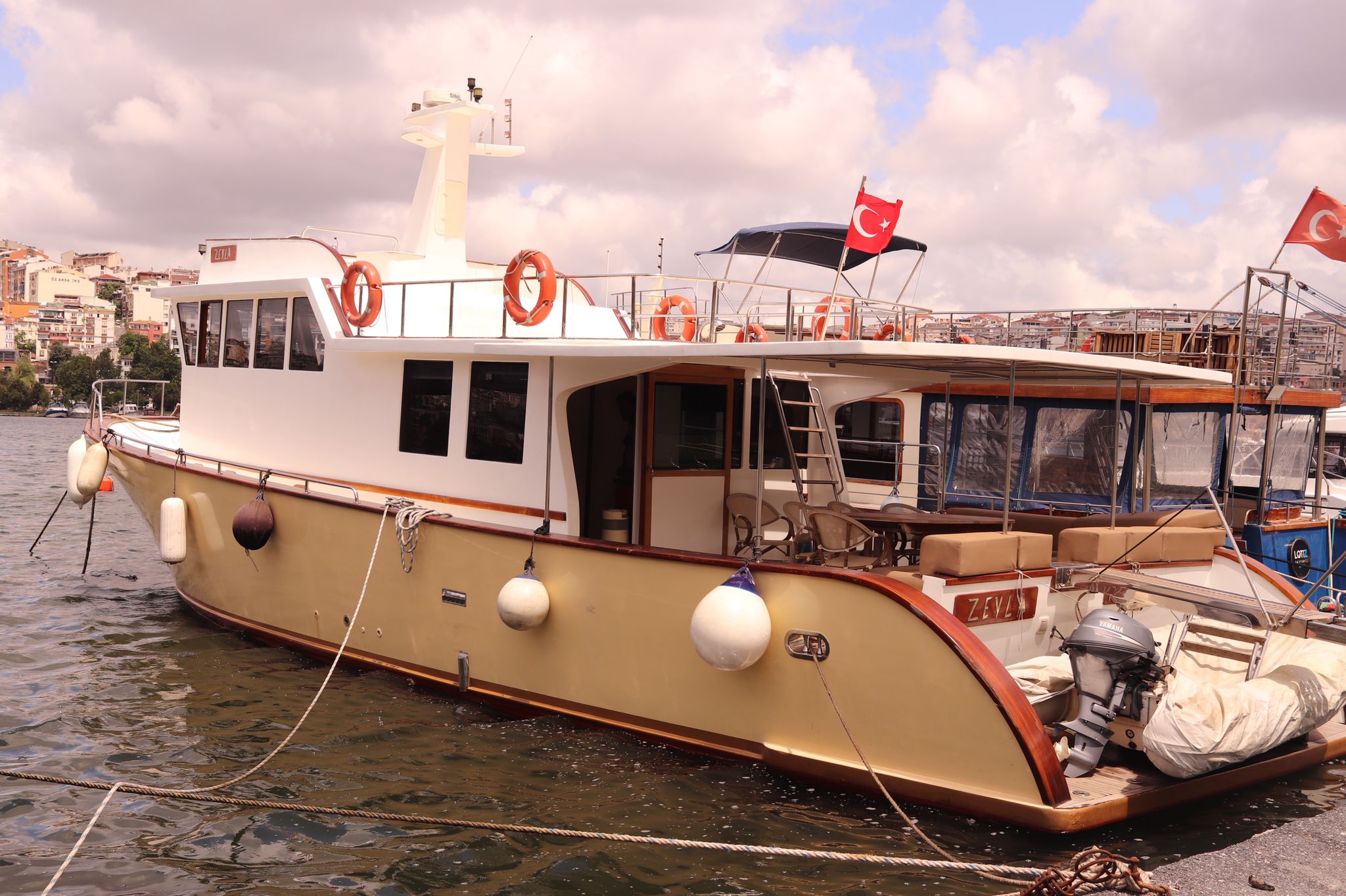 Yacht Gallery