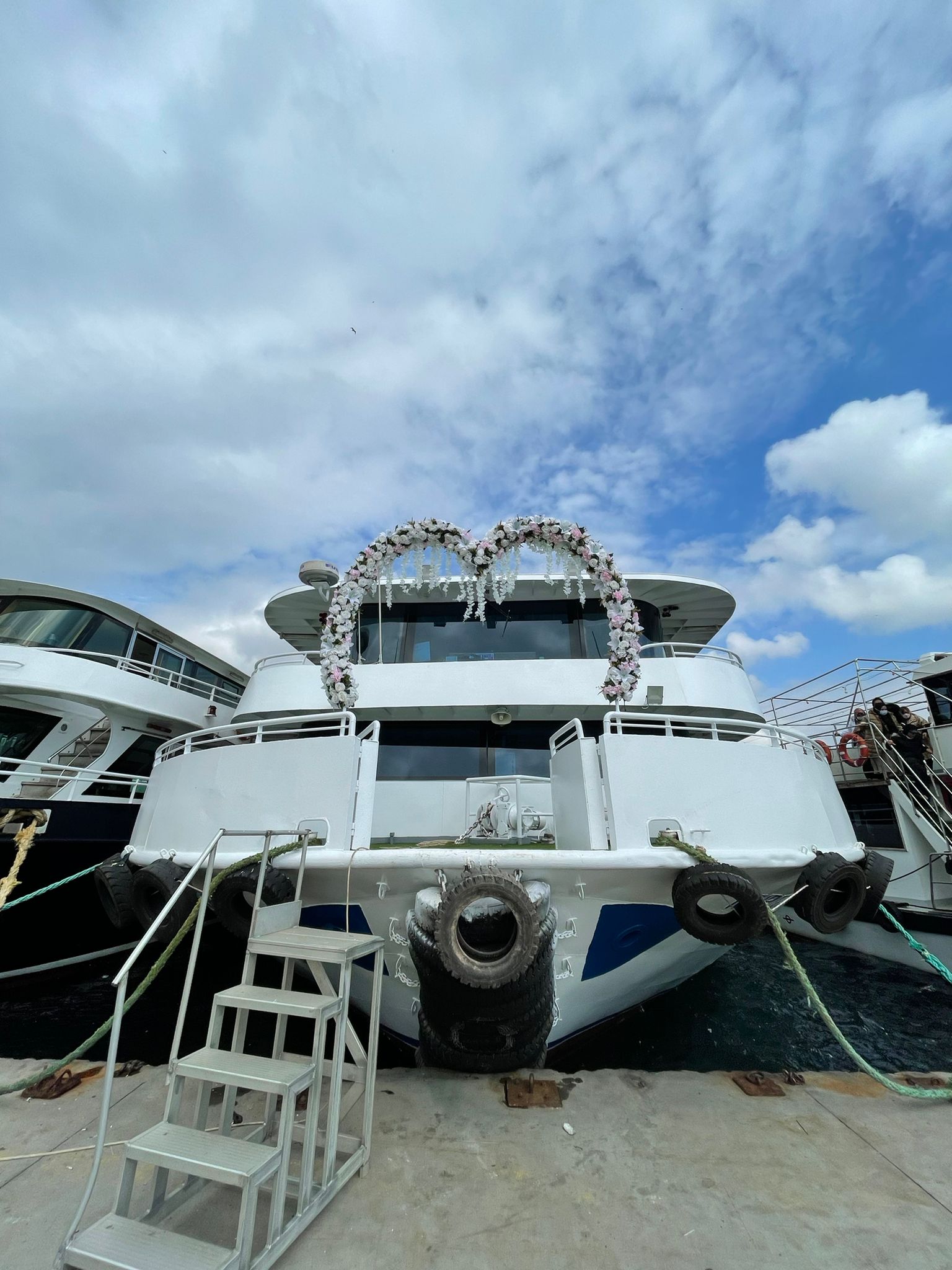 Yacht Gallery