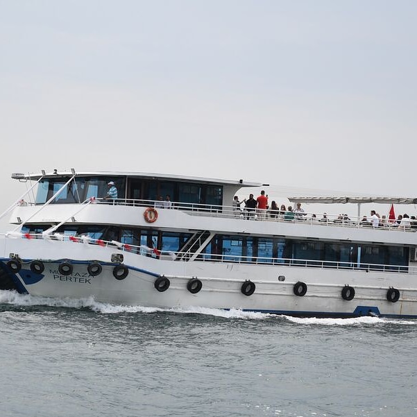 Yacht Gallery