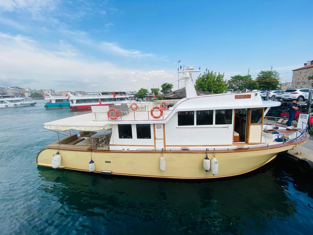Yacht Gallery