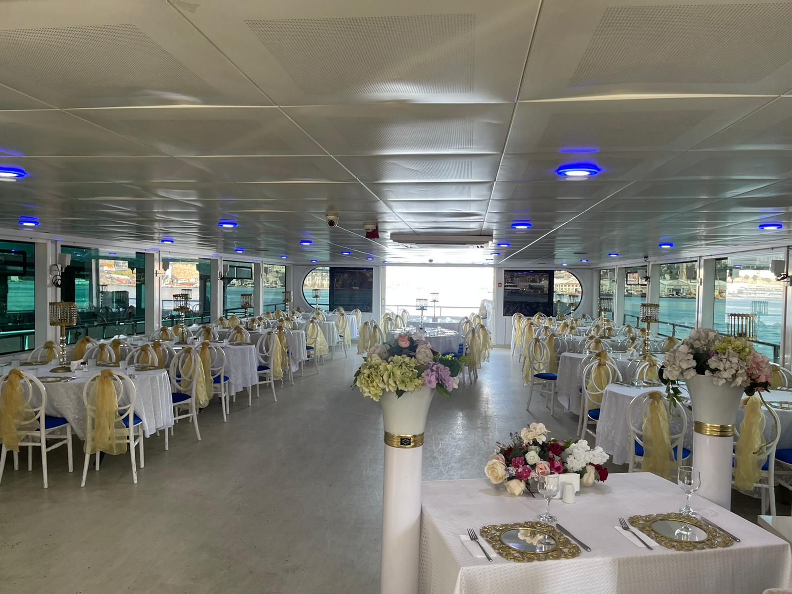 Yacht Gallery