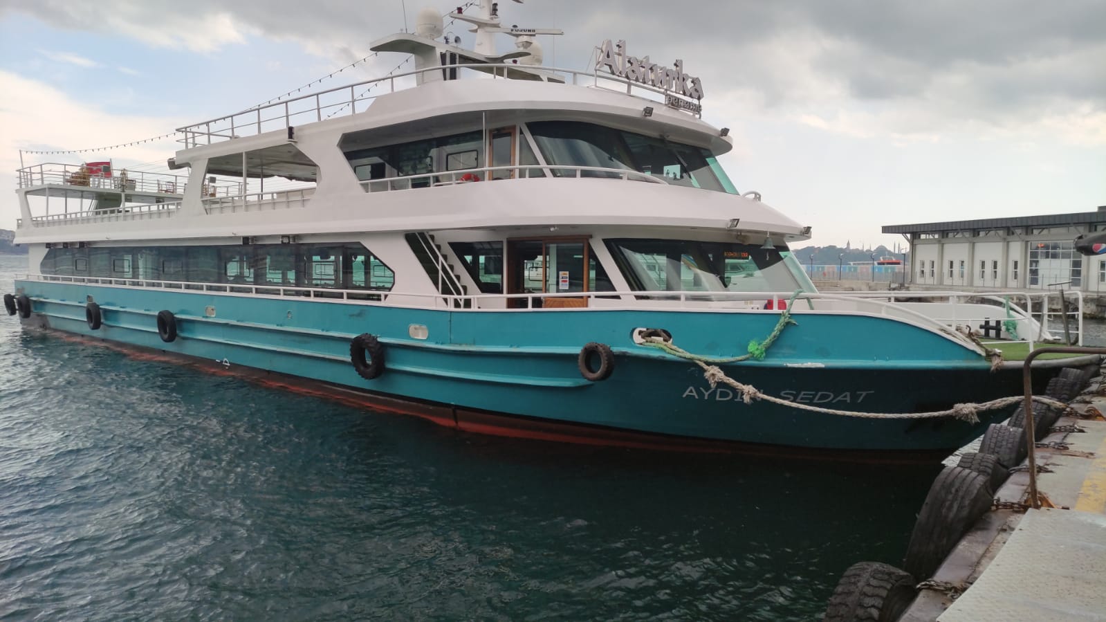Yacht Gallery