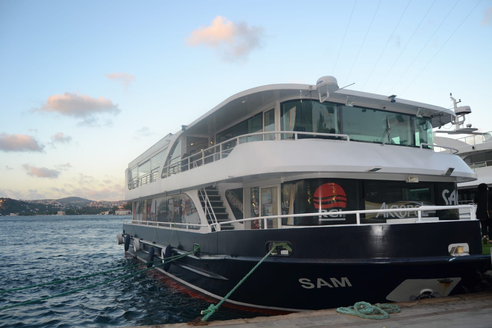 Yacht Gallery