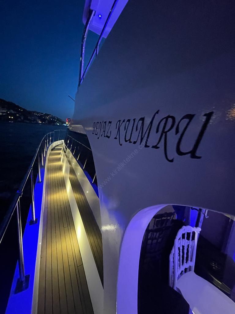 Yacht Gallery