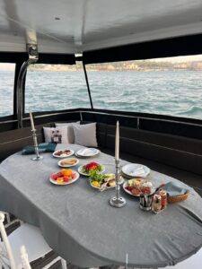Yacht Thumbnail