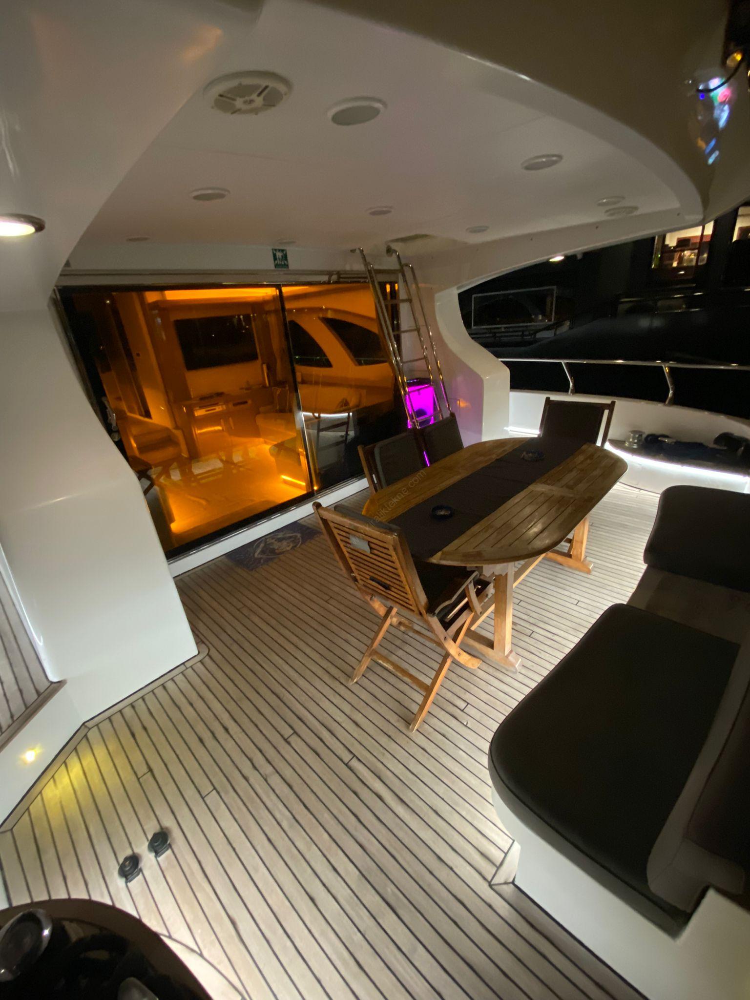 Yacht Gallery