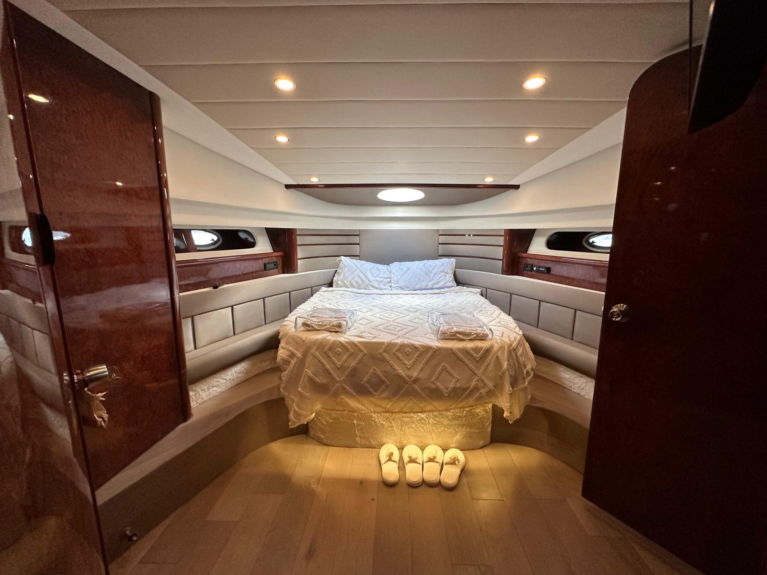 Yacht Gallery