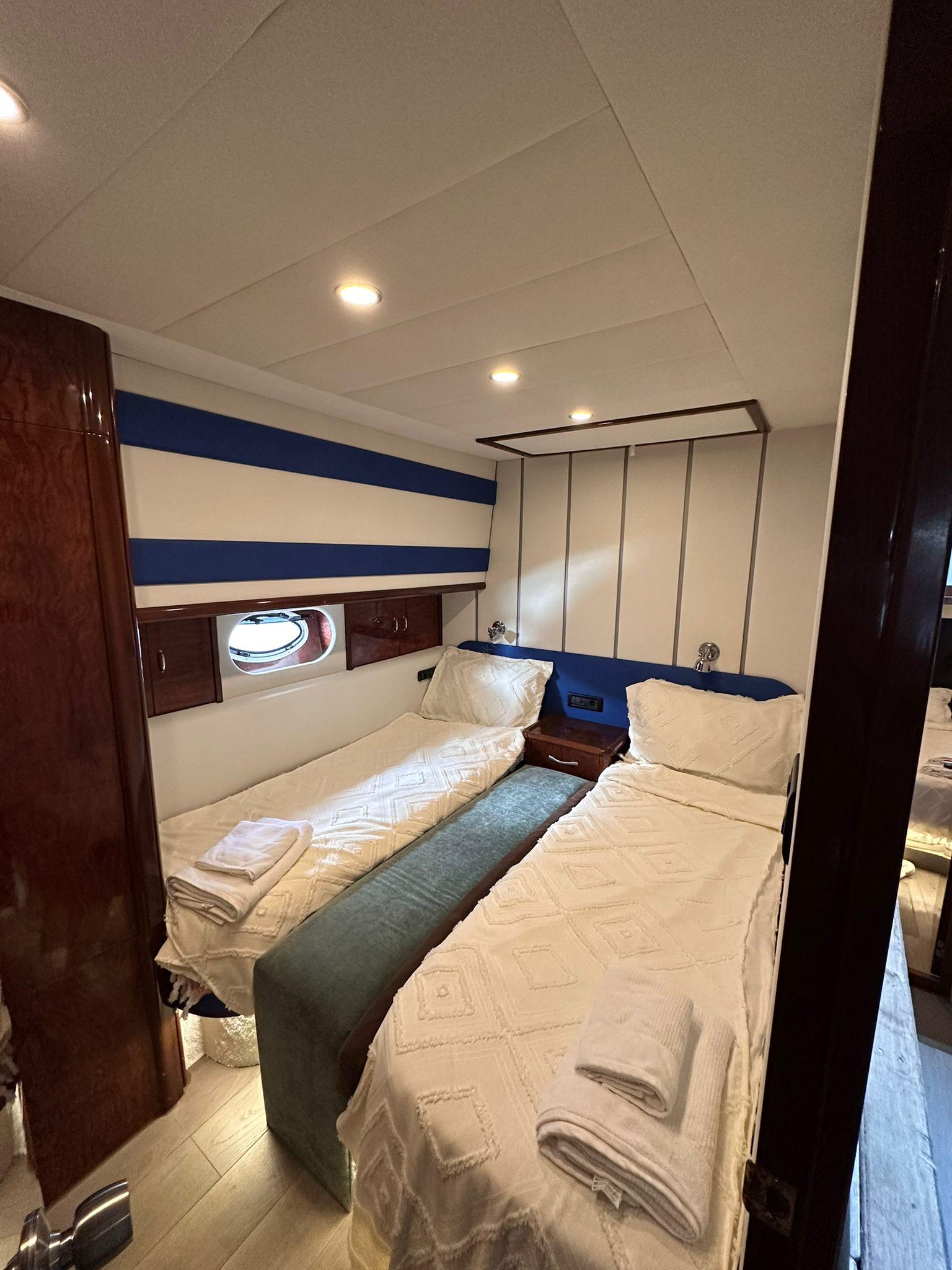 Yacht Gallery