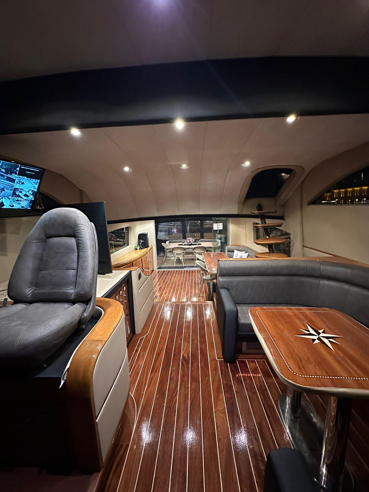Yacht Gallery