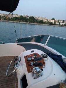 Yacht Thumbnail