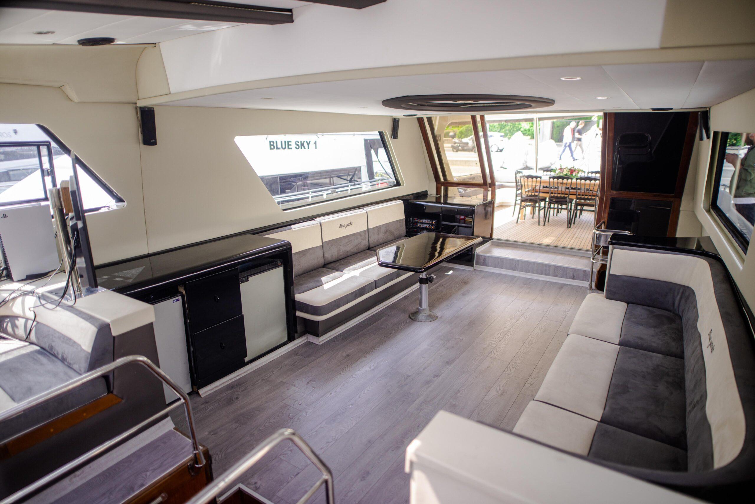 Yacht Gallery