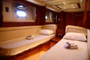 Yacht Thumbnail