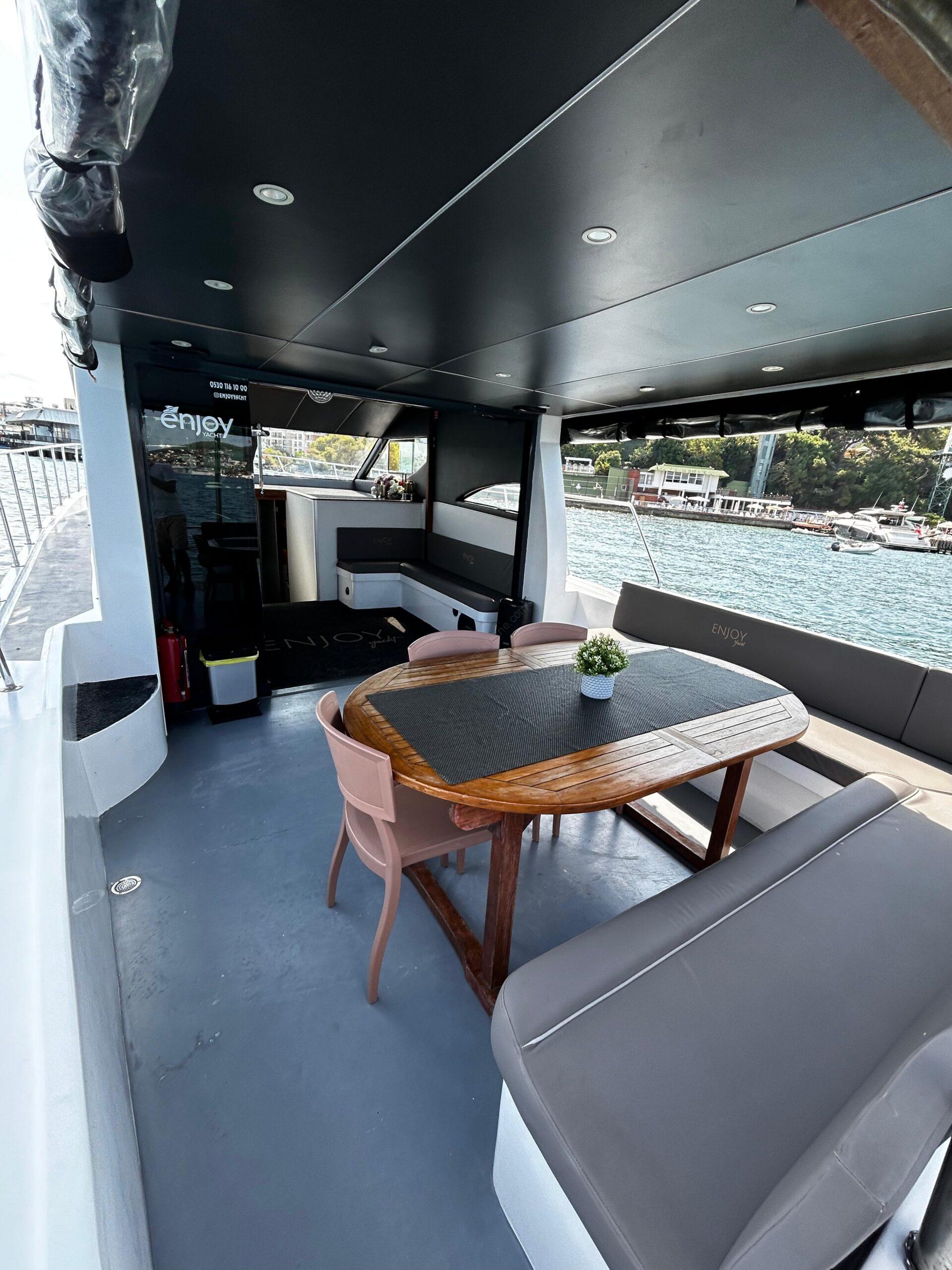 Yacht Gallery