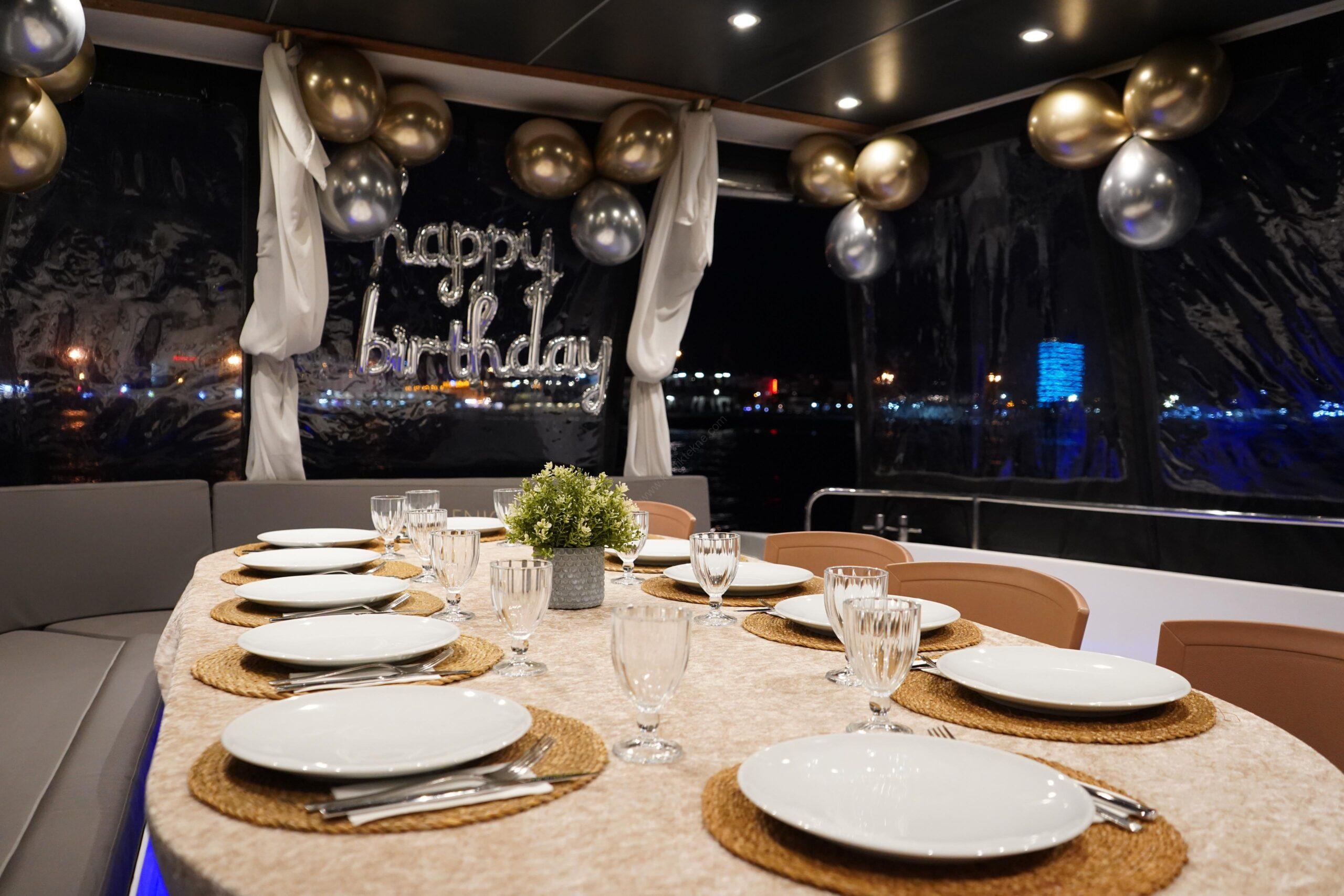 Yacht Gallery