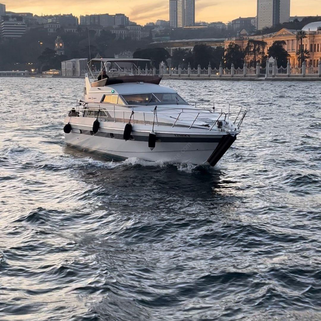 Yacht Gallery