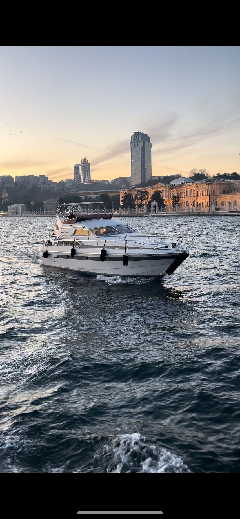 Yacht Gallery