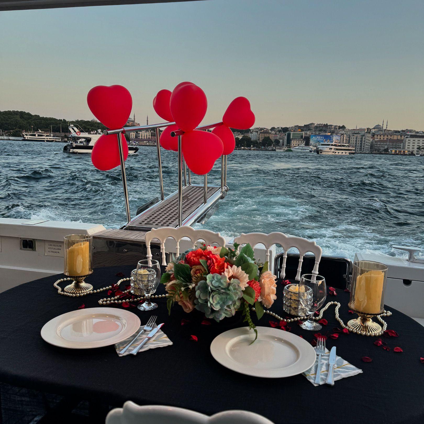 Yacht Gallery