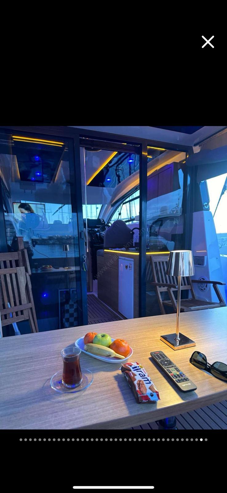 Yacht Gallery