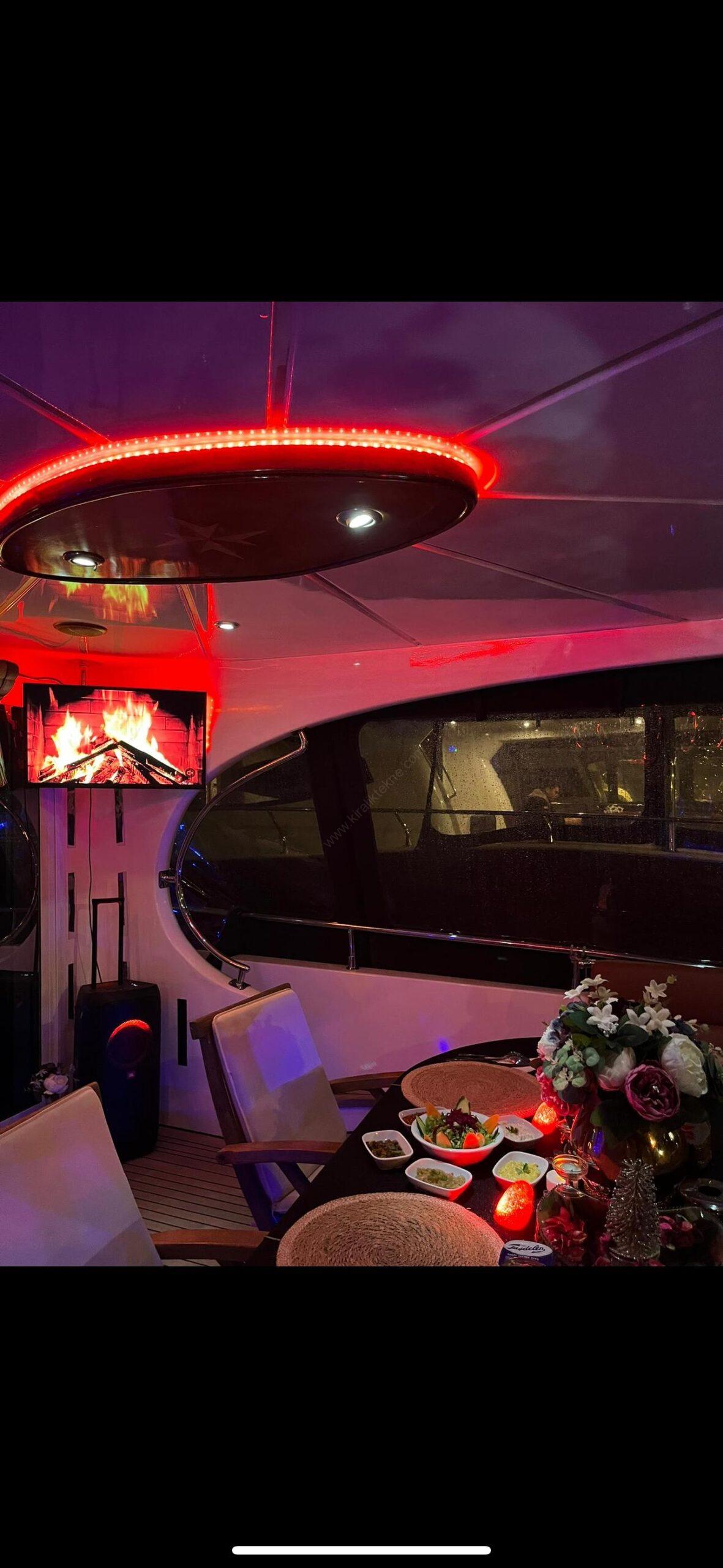Yacht Gallery
