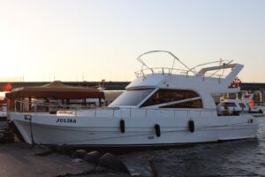 Yacht Thumbnail