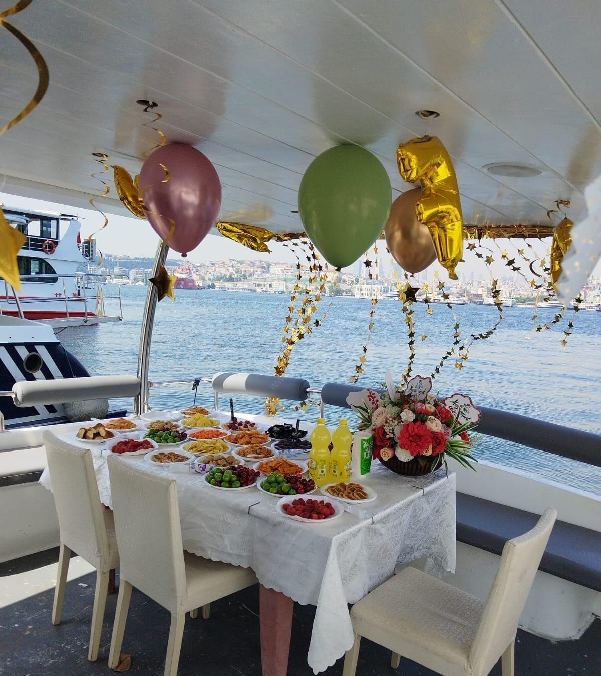 Yacht Gallery