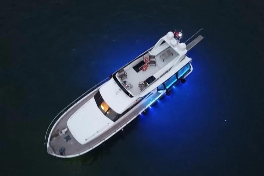 Yacht Gallery