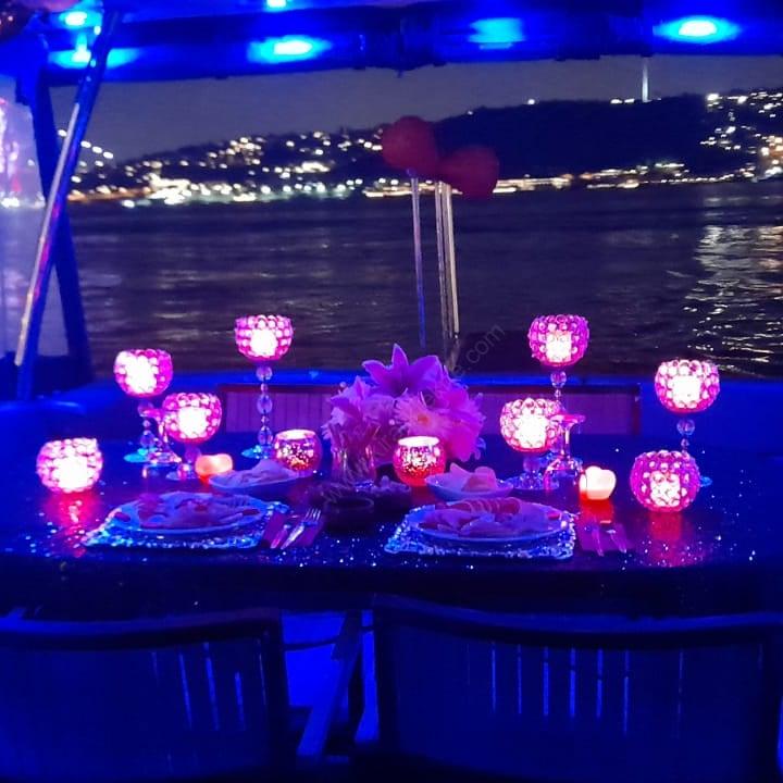 Yacht Gallery