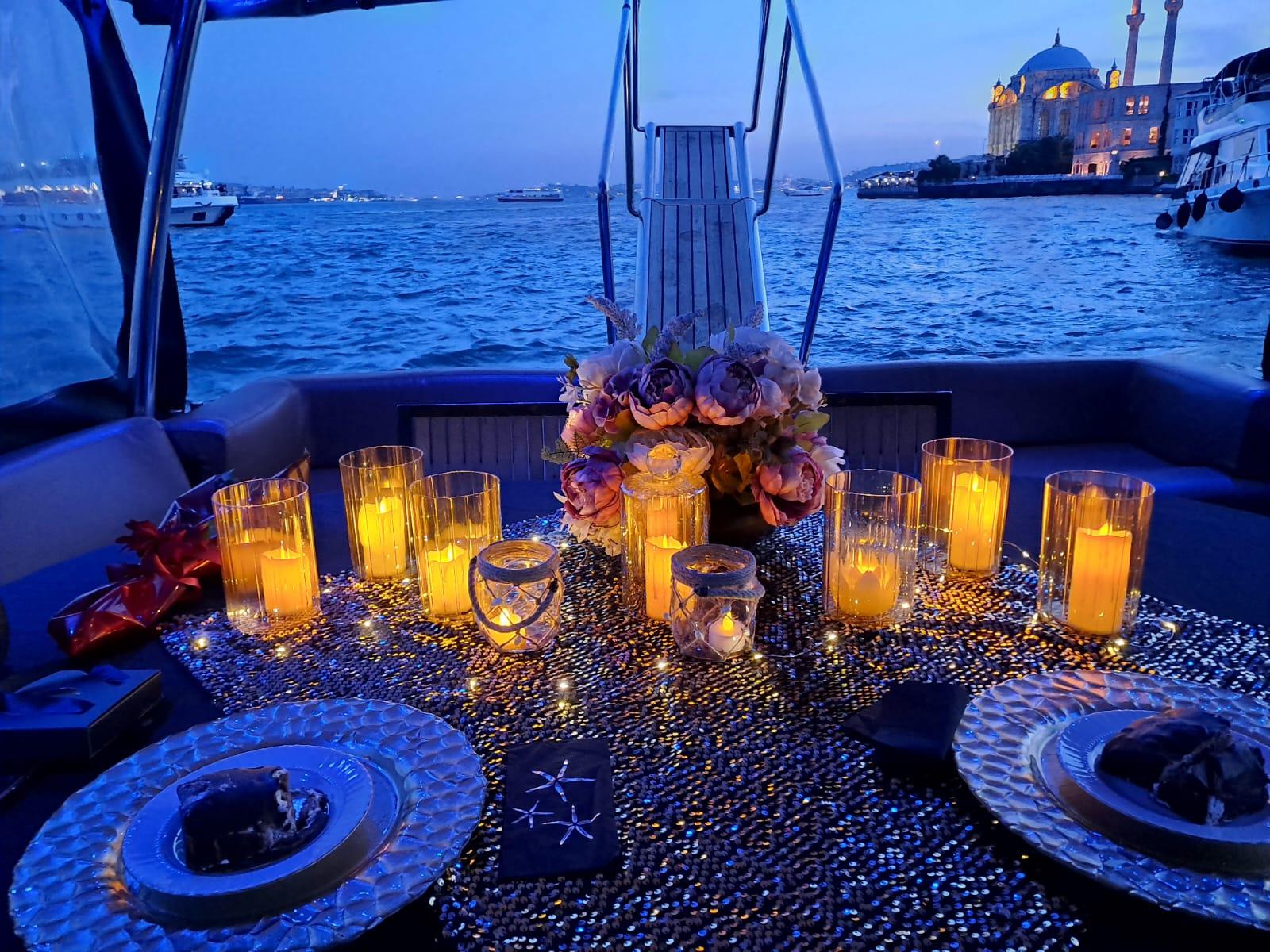 Yacht Gallery