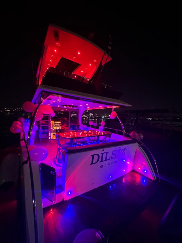 Yacht Gallery