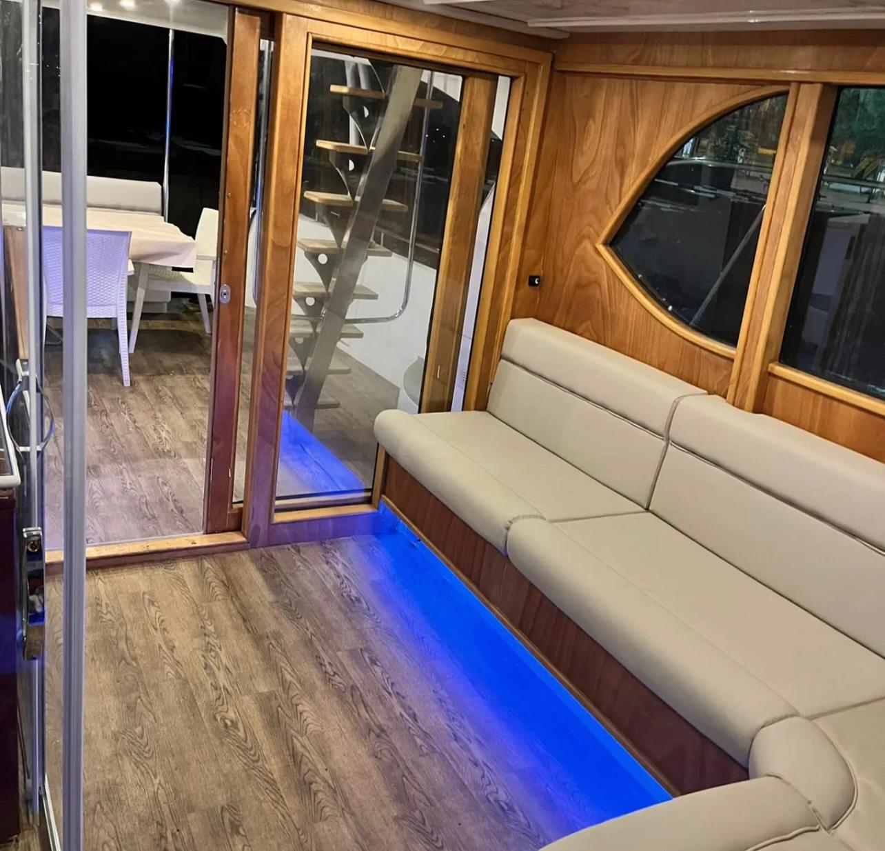 Yacht Gallery