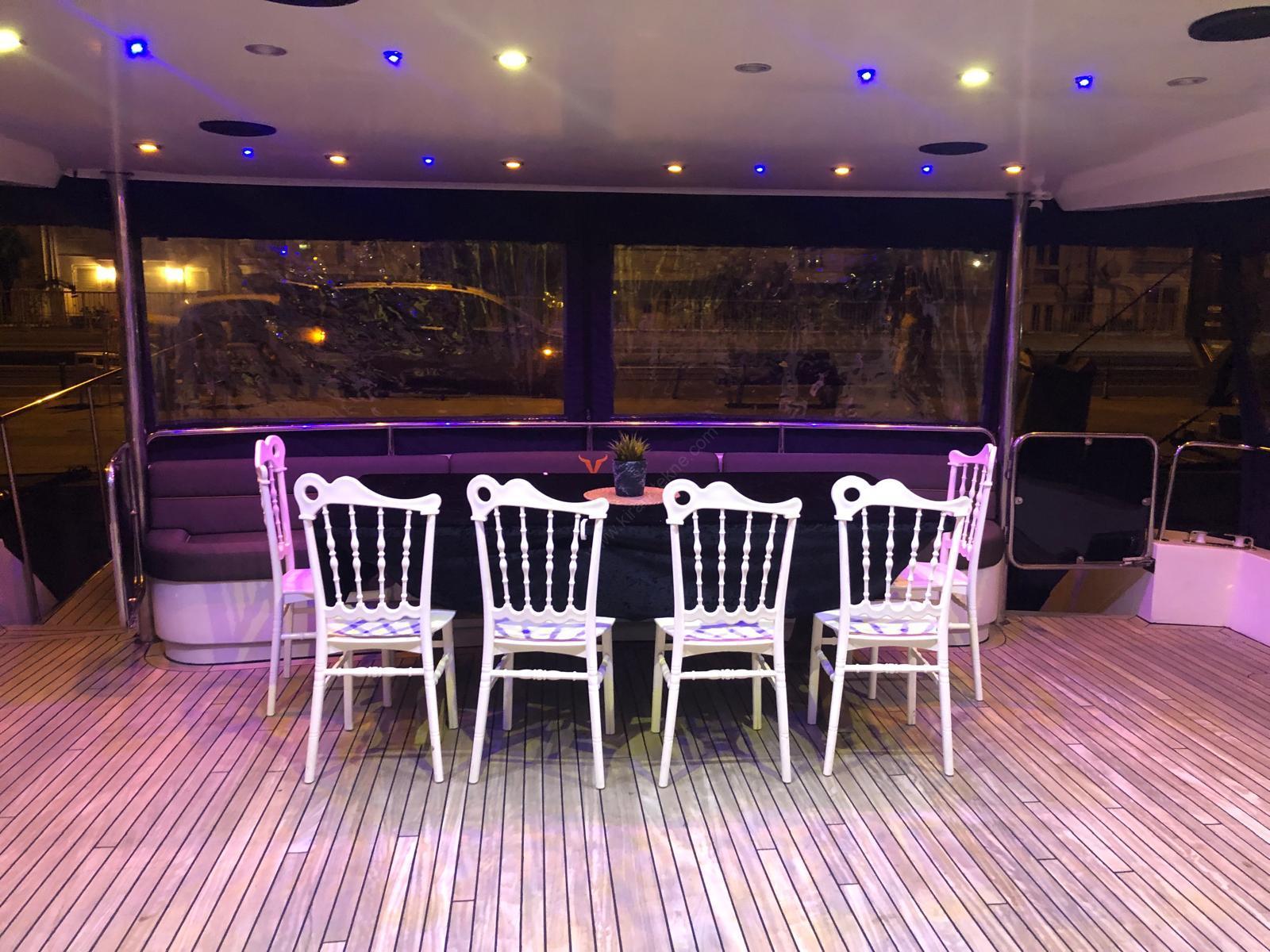 Yacht Gallery